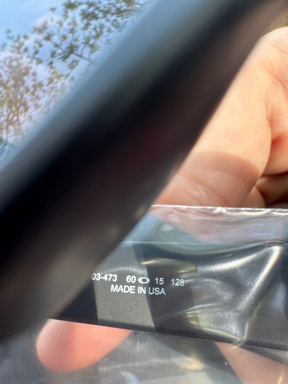 GASCAN Oakley Matte Black Sunglass Frame - Boxed - Picture 7 of 7